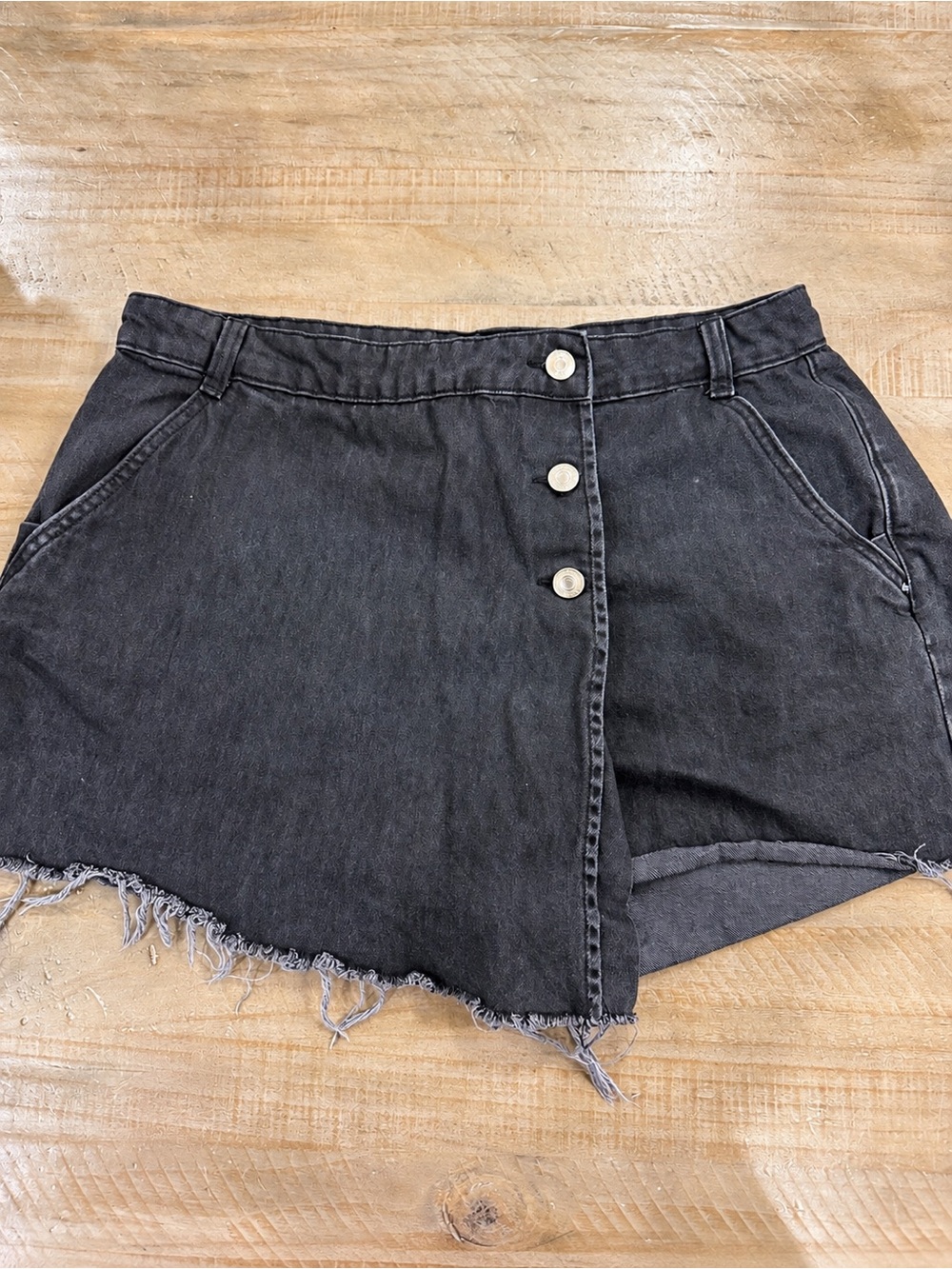 Zara Black Denim Skort Button Front High Rise Frayed Hem Size L